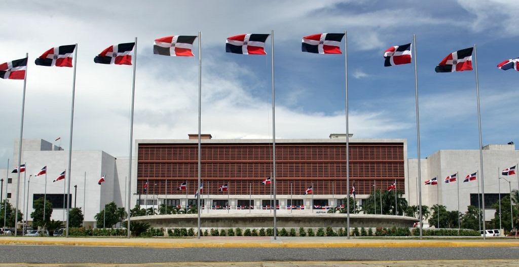 Legisladores apoyan asistencia logística dominicana a misión internacional en Haití
