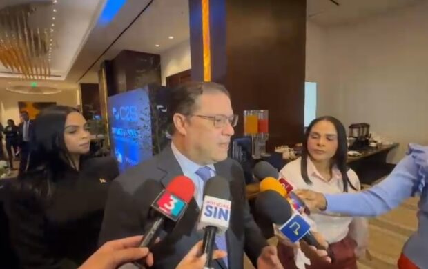 Sanz Lovatón dice que la unidad del PRM es clave para conservar el poder en 2028