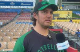 Trevor Bauer cuestiona su ausencia en MLB antes de debutar con las Estrellas Orientales