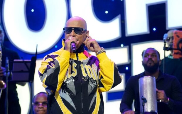 Tulile vuelve con una versión en merengue de Desahogo